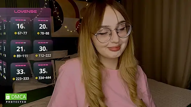 AdeLuna online show from February 7, 2026, 9:18 pm