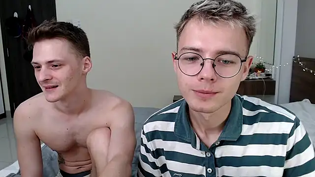 NikiKerryCum online show from March 19, 2026, 11:03 am