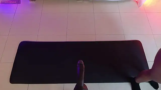 Ladyy brownn online show from March 11, 2026, 11:49 am