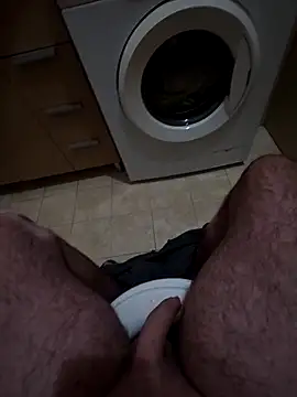 Heyyo3 online show from February 15, 2026, 8:35 am