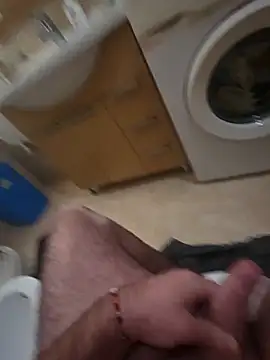 Heyyo3 online show from February 22, 2026, 9:41 am