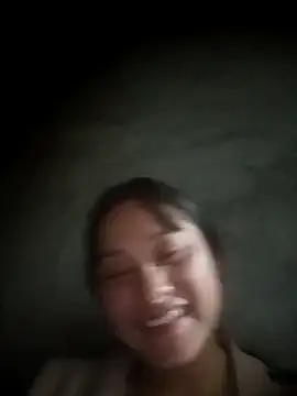 Snapshot of Momo-biki chatting on February 3, 2026, 12:21 pm Momo-biki online show from February 3, 2026, 12:21 pm