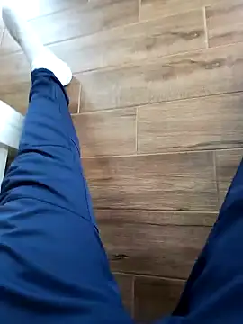 latya111 online show from February 15, 2026, 1:52 pm