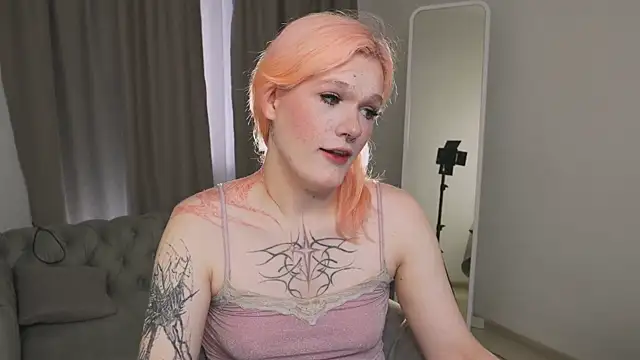 Lollita Morgan online show from May 17, 2026, 10:44 am