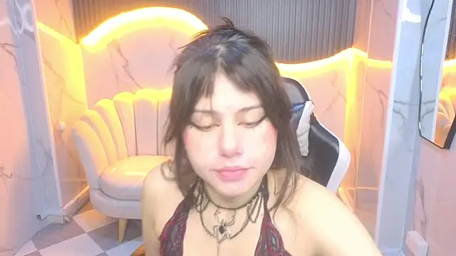 Snapshot of Valerie_moon_b chatting on March 23, 2026, 12:53 pm Valerie moon b online show from March 23, 2026, 12:53 pm