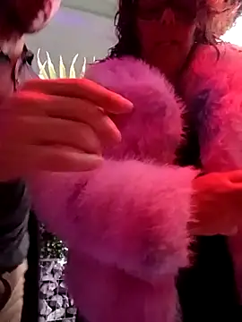 Snapshot of pulpeuse64 chatting on April 2, 2026, 6:16 pm pulpeuse64 online show from April 2, 2026, 6:16 pm