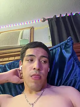 Tupapi696969q online show from May 16, 2026, 4:31 am