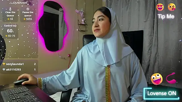 SamiraAwada online show from March 11, 2026, 6:36 pm