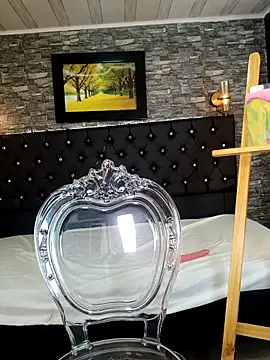 KittyLatina 02 online show from February 25, 2026, 2:43 am