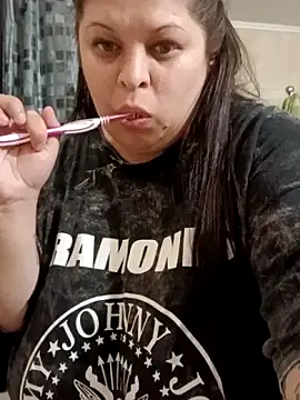 Medicenpudin97 online show from February 2, 2026, 2:05 pm