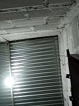 Hot Veteran 1 online show from April 15, 2026, 11:28 am