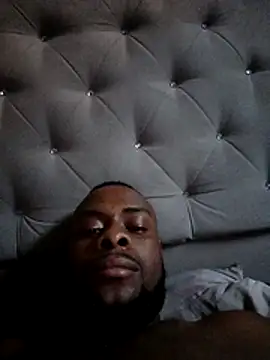 Snapshot of Tuverdugo12 chatting on March 21, 2026, 11:15 am Tuverdugo12 online show from March 21, 2026, 11:15 am