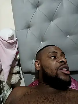 Snapshot of Tuverdugo12 chatting on March 24, 2026, 5:12 am Tuverdugo12 online show from March 24, 2026, 5:12 am