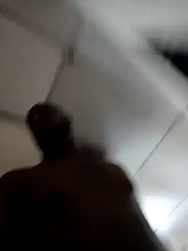 Snapshot of Tuverdugo12 chatting on April 13, 2026, 12:43 pm Tuverdugo12 online show from April 13, 2026, 12:43 pm