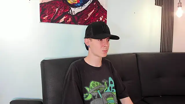 Snapshot of Lio_____ chatting on February 16, 2026, 3:35 am Lio online show from February 16, 2026, 3:35 am