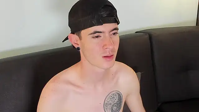 Snapshot of Lio_____ chatting on February 20, 2026, 5:15 am Lio online show from February 20, 2026, 5:15 am