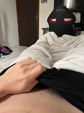 hungtwinkBR online show from February 7, 2026, 3:27 pm