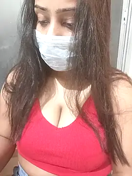 MidnightVibes  online show from March 4, 2026, 4:57 pm