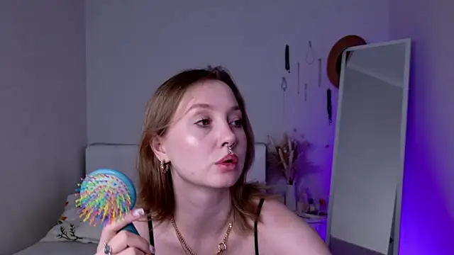 CandiceKingzzz online show from March 13, 2026, 2:01 pm