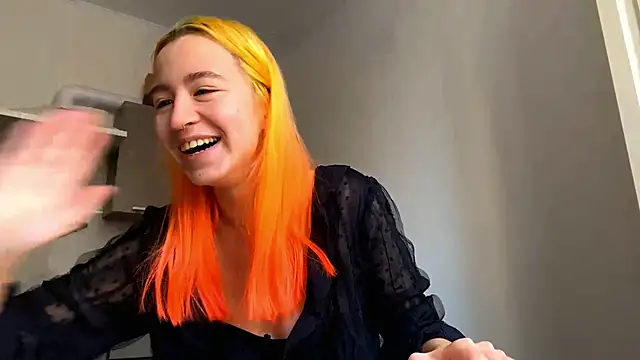 EmilyHein online show from February 1, 2026, 11:09 am