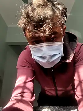 Snapshot of newtube0 chatting on February 13, 2026, 6:09 am newtube0 online show from February 13, 2026, 6:09 am