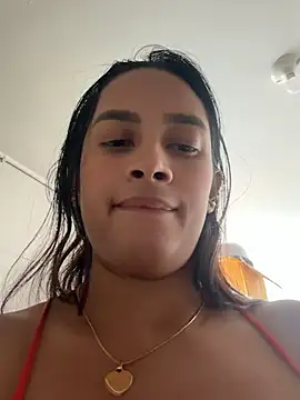 LunaHeat online show from July 8, 2026, 5:17 pm