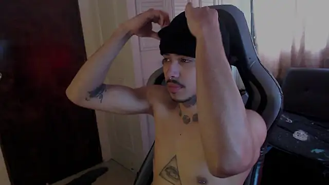 Snapshot of D3v1L88 chatting on February 4, 2026, 5:08 pm D3v1L88 online show from February 4, 2026, 5:08 pm