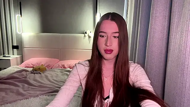 Snapshot of RizzaSoftChaos chatting on February 24, 2026, 9:18 am RizzaSoftChaos online show from February 24, 2026, 9:18 am