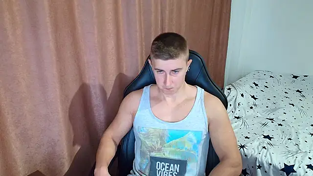 TodMusclePower9 online show from February 3, 2026, 6:40 am