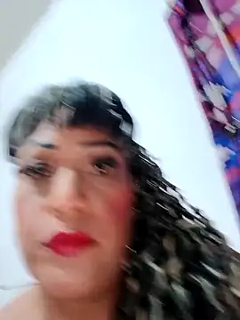 SabrinaColin online show from June 19, 2026, 1:21 am
