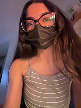 IRIS-GIRL online show from May 30, 2026, 11:57 pm