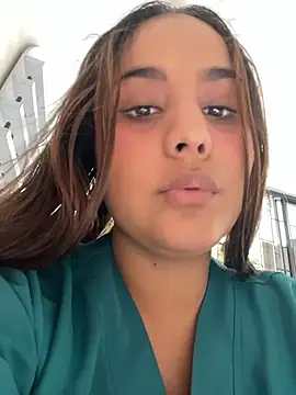 Noa Harper- online show from April 8, 2026, 9:48 pm