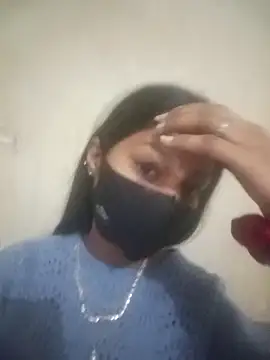 Snapshot of queen_gairl chatting on February 3, 2026, 1:05 pm queen gairl online show from February 3, 2026, 1:05 pm