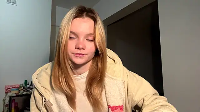 Tiffany Muse online show from February 18, 2026, 11:01 pm