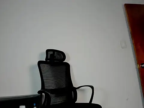 Snapshot of CRISTHIAN_WOLF1 chatting on February 9, 2026, 4:49 am CRISTHIAN WOLF1 online show from February 9, 2026, 4:49 am