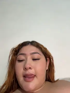 Snapshot of Rouse-Antonella_ chatting on June 7, 2026, 5:00 am Rouse-Antonella online show from June 7, 2026, 5:00 am