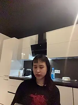 Snapshot of Just-Lilly chatting on April 13, 2026, 3:06 pm Just-Lilly online show from April 13, 2026, 3:06 pm