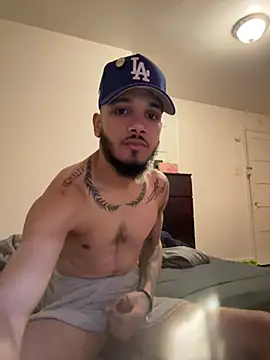 Snapshot of EnanoVerga chatting on February 17, 2026, 2:02 pm EnanoVerga online show from February 17, 2026, 2:02 pm