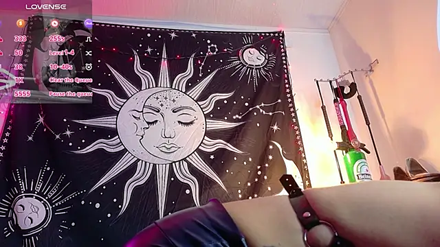 Snapshot of MadLustt chatting on February 26, 2026, 2:27 pm MadLustt online show from February 26, 2026, 2:27 pm