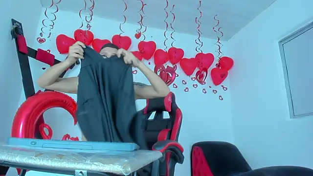 Steven and Camilo18 online show from February 14, 2026, 11:40 am