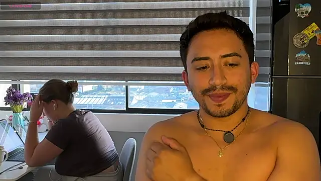 Sofii n Diego online show from April 6, 2026, 10:44 pm