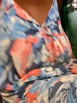 Snapshot of Sugar-berryy chatting on February 1, 2026, 4:16 pm Sugar-berryy online show from February 1, 2026, 4:16 pm