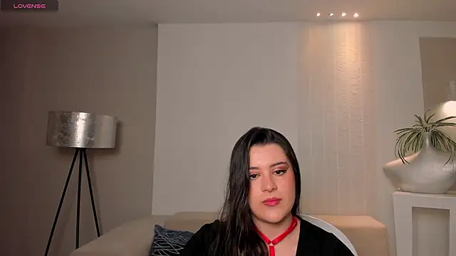 Snapshot of DemiNova chatting on March 27, 2026, 10:48 am DemiNova online show from March 27, 2026, 10:48 am