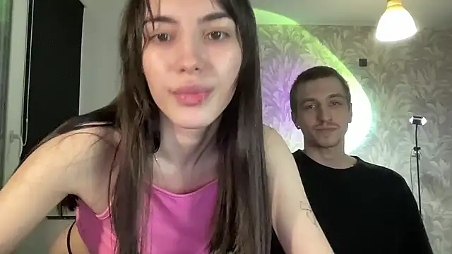 sweetiepipe online show from April 3, 2026, 12:03 pm