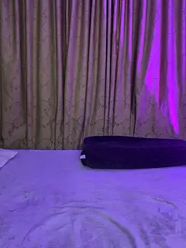 Snapshot of SavageBond_ chatting on February 11, 2026, 5:56 am SavageBond online show from February 11, 2026, 5:56 am