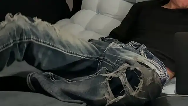 Mardelrey online show from March 27, 2026, 4:29 pm