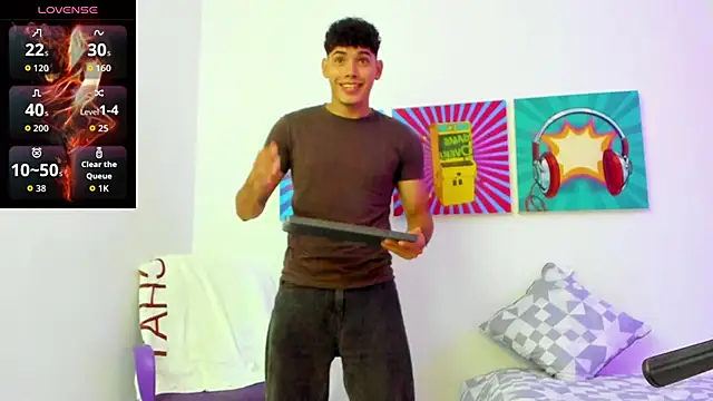 Snapshot of justin_payn14 chatting on February 8, 2026, 2:53 pm justin payn14 online show from February 8, 2026, 2:53 pm