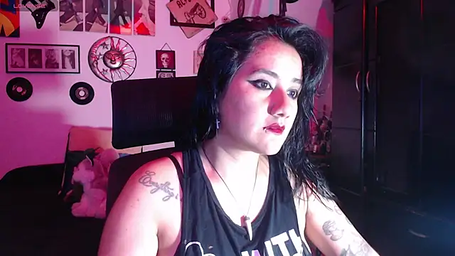 Darkyll33 online show from May 30, 2026, 4:09 am