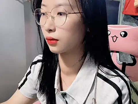 Linne6789 online show from March 3, 2026, 1:56 am