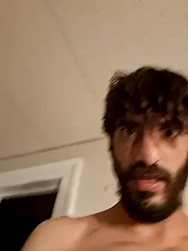 lowhangingdick22 online show from June 5, 2026, 6:31 am
